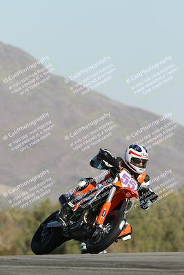 media/Dec-01-2025-Moto Forza (Mon) [[2daa91e15f]]/2-Intermediate Group/Session 2 Turn 9 Entry/